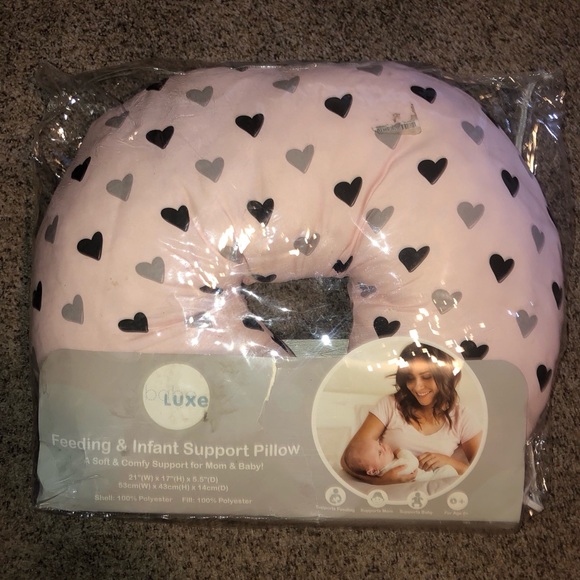 babe luxe feeding and infant support pillow